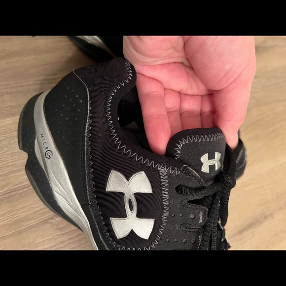 Under Armour “Micro G”  Mens Running Shoes - Size 9 - Picture 4 of 5